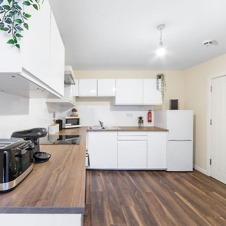 Isleworth Suites - Tw7 Buitenkant foto