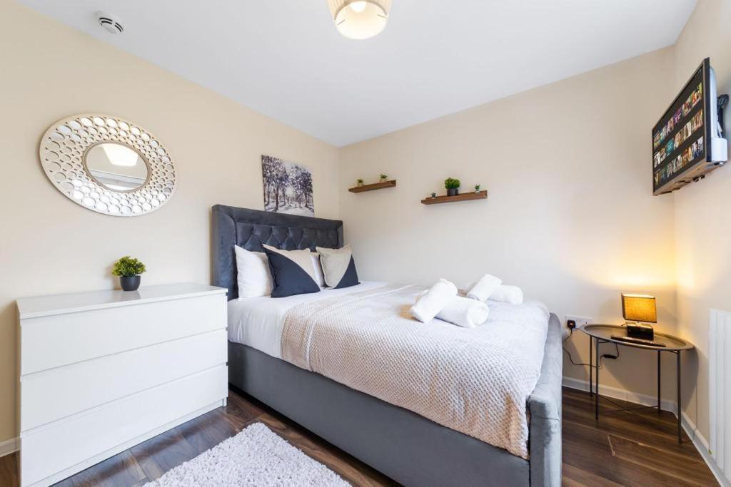 Isleworth Suites - Tw7 Buitenkant foto