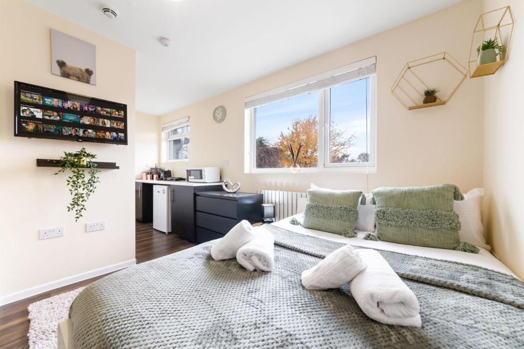 Isleworth Suites - Tw7 Buitenkant foto