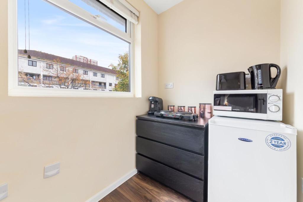 Isleworth Suites - Tw7 Buitenkant foto